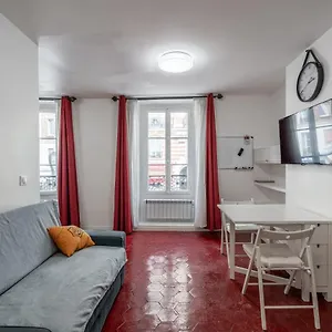 Entier à Paris